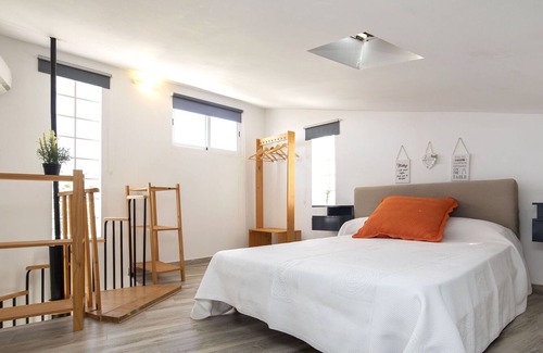 San Juan de Alicante House | Beautiful villa for 10 people with private pool, A/C, WIFI, TV, terrace and parking