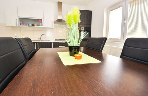 Podgradina House | Beautiful villa for 6 people with WIFI, private pool, A/C, TV, terrace and parking