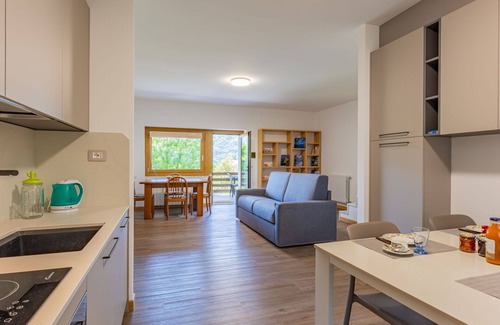 Novate Mezzola House | Beautiful villa for 6 guests with WIFI, TV, terrace, pets allowed and panoramic view