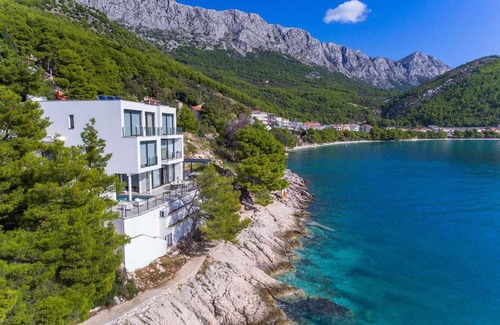 Drvenik Villa | Beautiful Villa Puntin