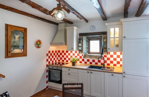 Korelici Villa | Beautiful Villa with a Pool in the heart of Istria