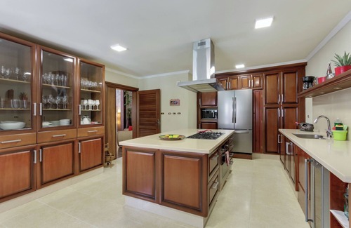 Bavaro Villa | Beautiful Villa with Pool Gym and Maid