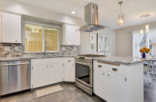 Winstead Park House | Beautifully updated. Convenient central Boise location