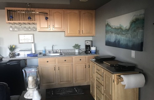 Prairie Creek Apartment | Beaver Lake Get-a-Way Great Location-Beautiful View