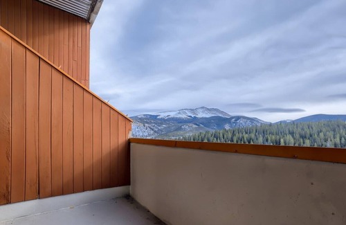 Peak 9 Condo | Beaver Run Overlook