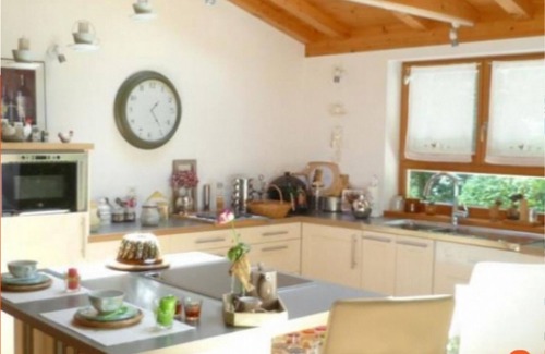 Daubeuf-pres-Vatteville House | bed and breakfast in cottage the edge of the wood