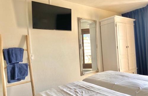 Almere Haven Bed & Breakfast | Bed & Ontbijt Haddock