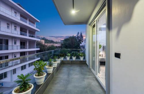 Sushant Lok Apartment | BedChambers Luxurious Serviced Apartment in Gurgaon