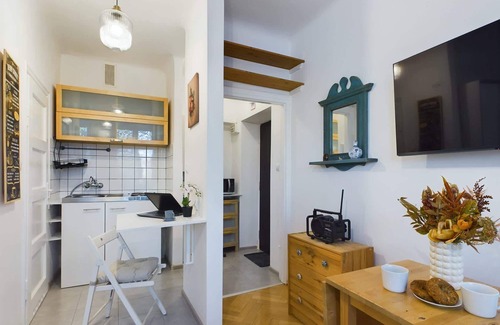 Old Town Apartment | Bednarska 18A | Warsaw Studio | Near Old Town