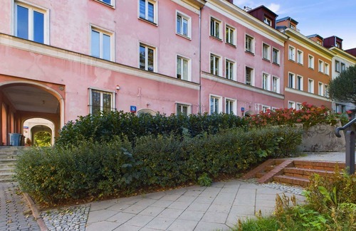 Old Town Apartment | Bednarska 18A | Warsaw Studio | Near Old Town