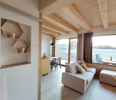 Prem Apartment | BEe in foREST