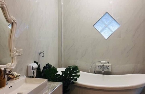 Koh Lan Hotel | Bee Orchid Pool Villa