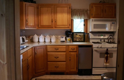 Otis Cottage | Beech Hill Pond Cottage - w/Sandy Beach Near Acadia & Bar Harbor