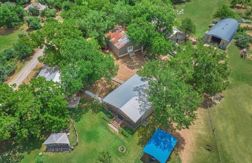 Navasota Other | BeeWeaver Luxury Glamping - In A Meading