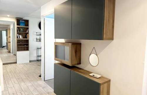 Parc Marianne Apartment | Bel Appart Design 2ch, Mairie, Pkg, Wifi, Terrasse, Port Marianne
