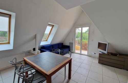 Quartier des Dunes Apartment | Bel appartement T2 avec balcon, WIFI et parking près de la plage - FR-1-706-2