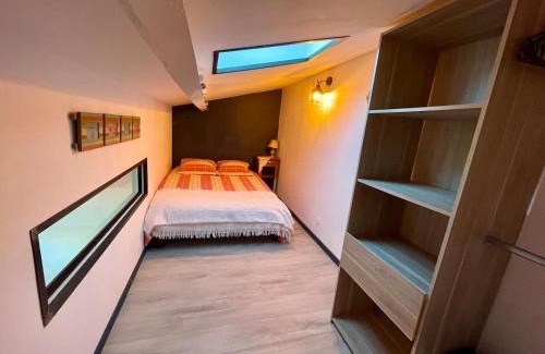 Saint-Liguaire Apartment | Bel Appt secteur Marais