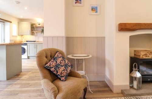 Colyton House | Belfry Cottage