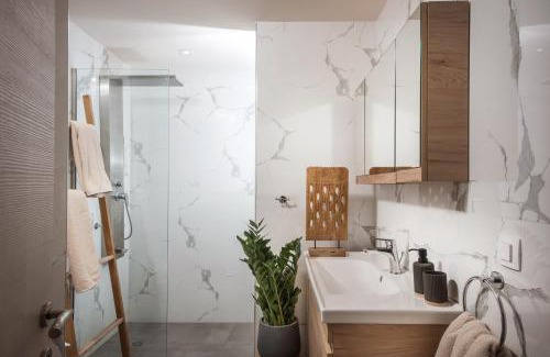 Agkisaras Apartment | BELLA CASA LUXURY SUITES