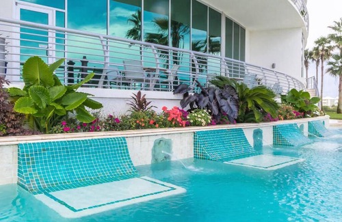 Orange Beach East Apartment | Bella Luna 1009 - Luxury Bayfront 3bd/3ba