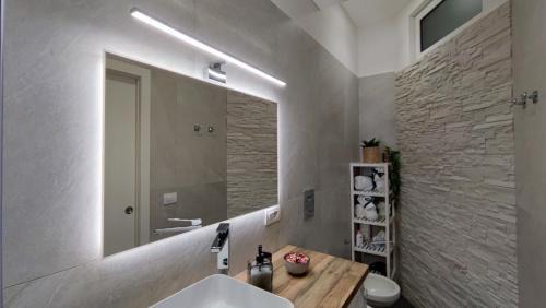 Naples City Centre Apartment | Bella 'Mbriana Home