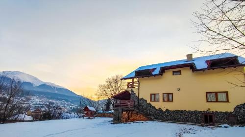 Borsa House | BELLAVISTA