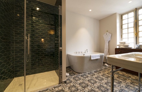 Aix-les-Bains City Center Hotel | Belle Epoque