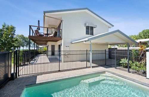 Clifton Beach House | Belle Escapes Beachside Oasis