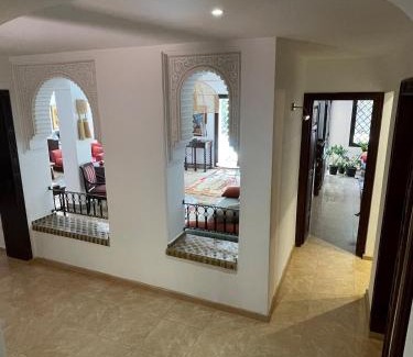 Camp El Ghoul Villa | BELLE VILLA CENTRE Marrakech