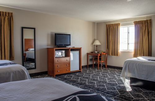 Sigourney Hotel | Belva Deer Inn