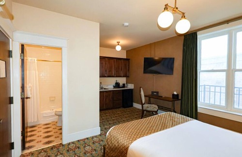 Tonopah Hotel | Belvada Hotel