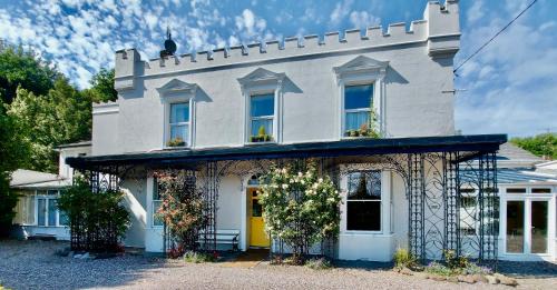 Cork House | Belvedere Lodge