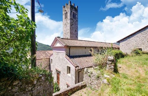 Casoli House | Belvilla by OYO Farmhouse with Private Terrace