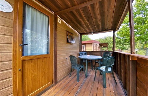 Carmignano House | Belvilla by OYO Lovely Bungalow With a Shared Pool