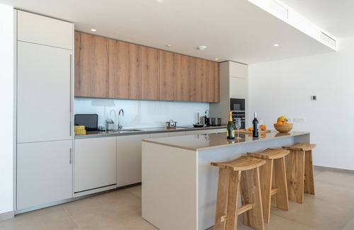 La Capellania Apartment | Benalmadena Luxury 4 Bed Apartment Jacuzzi