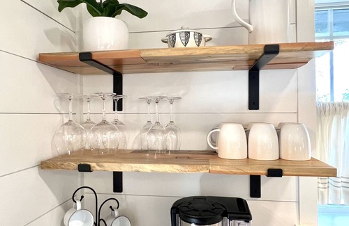 Mountain View House | Bend - Mt.Views/Hot Tub/Putting Green/Game Room