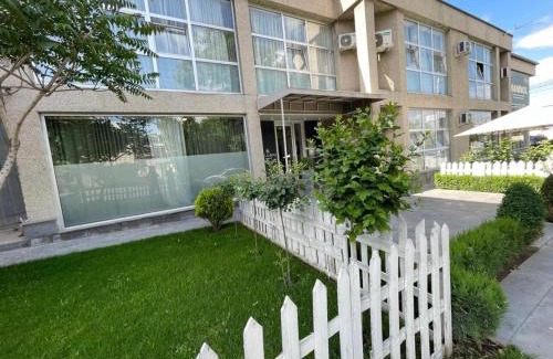 Erebuni Hotel | Benefice Hotel Yerevan-通緝