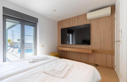 Benissa Coast Villa | Benissa Retreat - Ultimate Comfort with Fire & BBQ