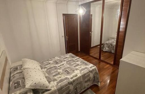 Ames Apartment | Bertamirans a 5 min Santiago y 10 min la playa