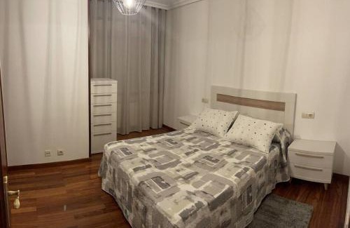 Ames Apartment | Bertamirans a 5 min Santiago y 10 min la playa