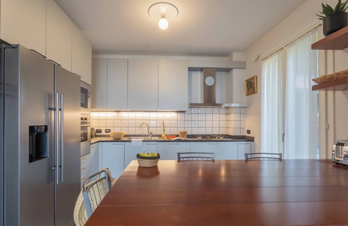 Moltrasio Apartment | Besana 9 On the Lake - Private Garden & Parking by Rent all Como