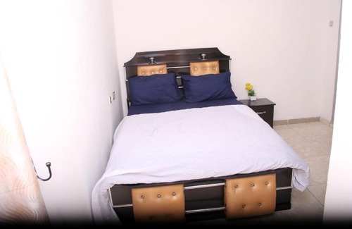 Port Harcourt Apartment | Best Choice Home 2bedroom Shortlet peter ODILI OR STADIUM -Free Wifi & 24hrs light -N75,000