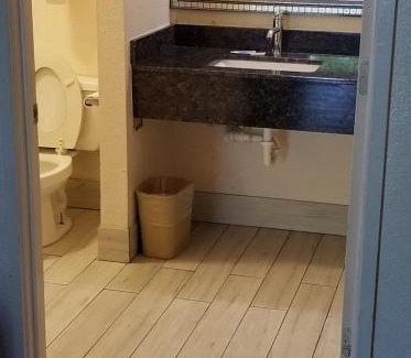 Chickasaw Hotel | Best Inn Formerly Known as M Star Hotel