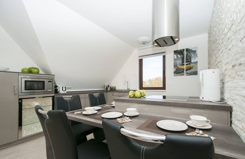 Halstenbek Apartment | Best location 5 stars from DTV conveniently located luxury new