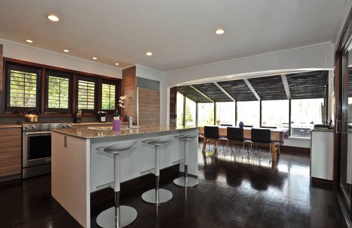Roxbury House | BEST TOWN ROXBURY! PoshPadsCT "PAINTER - POOL" 1.5Hrs NYC, Mint, Ski, Fires, BBQ