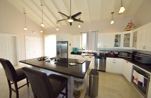 Great Exuma House | Best View In The Whole Of Exuma, Close To Lovely Beach - now with pool & deck
