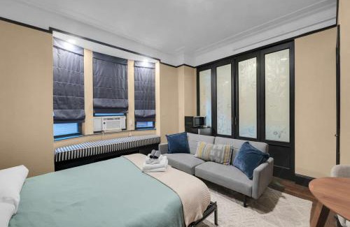 Central New York City Apartment | Best Walking Score APT in Heart