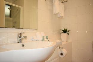 Ascot Hotel | Best Western Airport 85 Motel
