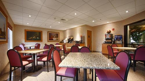 Burbank Hotel | Best Western Inn & Suites - Midway Airport
