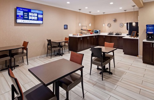 Muscatine Hotel | Best Western Muscatine/Pearl City Hotel